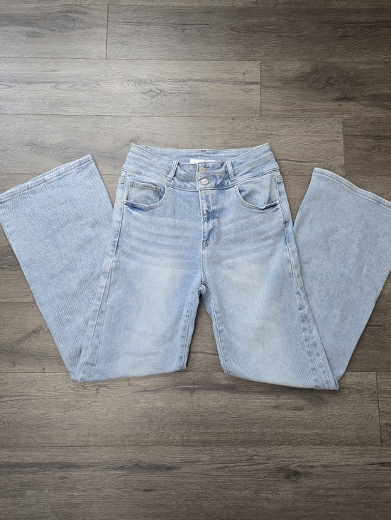 Risen Jeans Denim - Risen High Rise Wide Flare Leg Jeans Lightwash Size 11/30